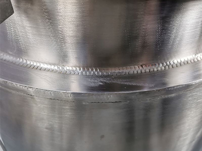 10L 50L roestvrijstalen vastefasereactor detail - Visschaal lasproces, geen ondersnijding, geen porositeit, goede luchtdichtheid, stevige structuur.