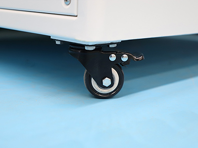 6-7kg vriesdroger lyofilisator voor fruit en groenten detail - Stevig en stabiel universeel wiel, gemakkelijk te verplaatsen.