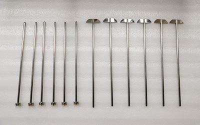 RC-12DS Oplostester met 12 vaten detail - Beschikbaar voor installatie van 12 mandstangen of peddelstangen. Materiaal is SUS316L.