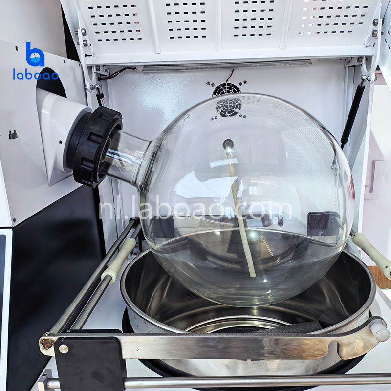 Rotatieverdamper met beveiligingsinrichting en automatische vul- en afvoerfunctie