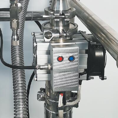 Moleculaire destillatie-installatie van roestvrij staal voor destillatie van etherische olie detail - Diffusiepomp, kan de vacuümgraad verbeteren tot 0,01 Pa